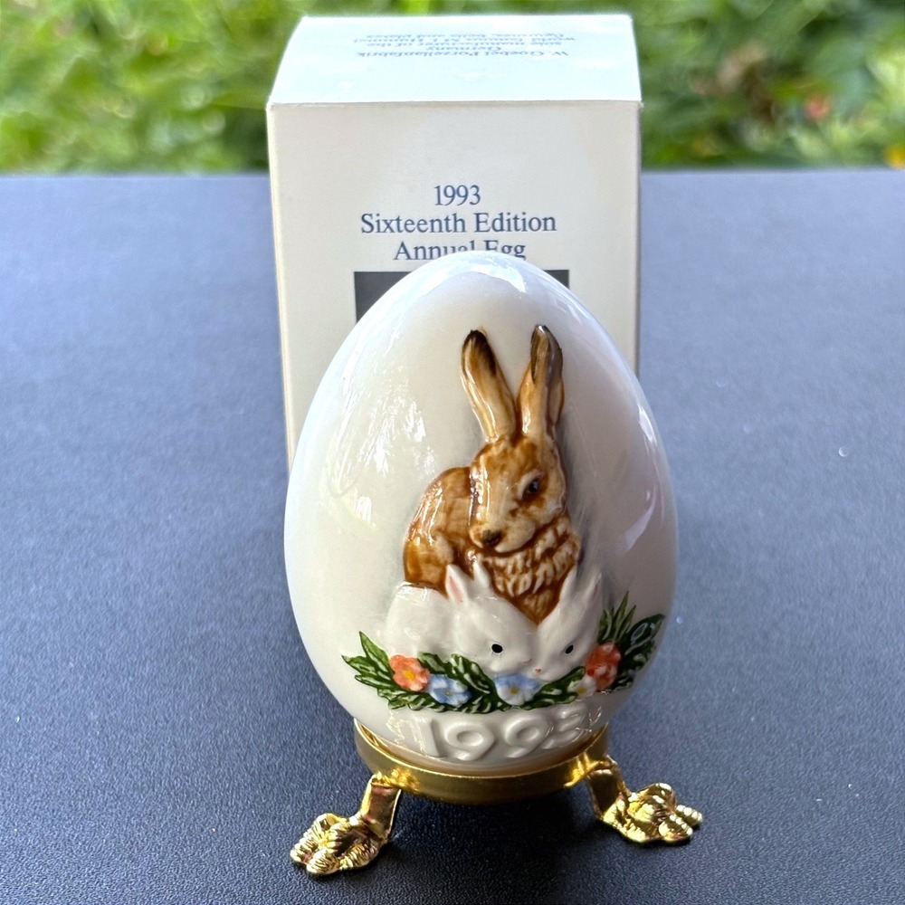 Goebel 1993‎ Sixteenth Edition Annual Egg Rabbit Bunny Porcelain Germany 51100